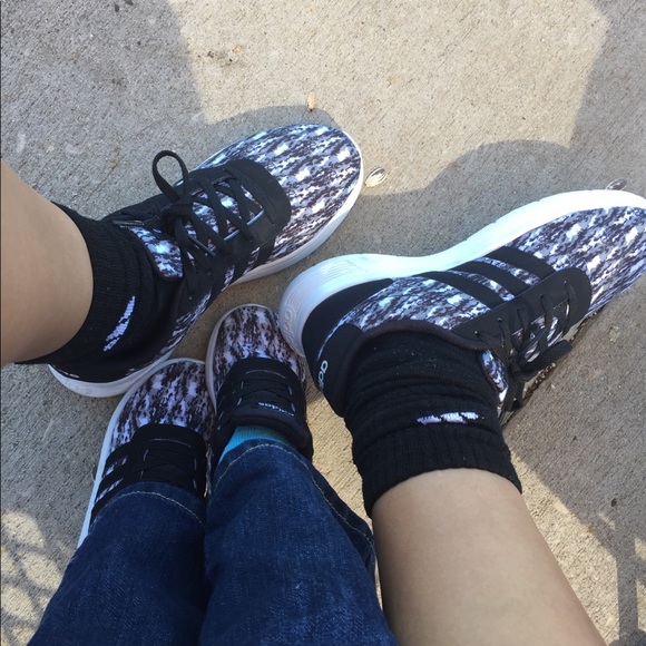 Meet your Posher, Jessica - Picture 1 of 1